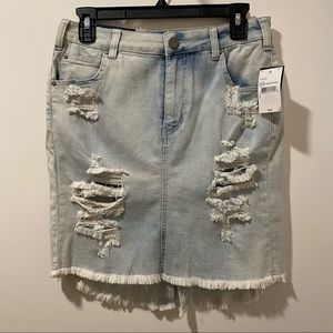 New denim distressed skirt light wash